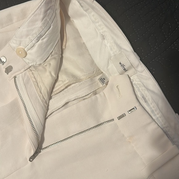 Aritzia Effortless Pants - Picture 4 of 6